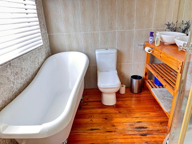 3 Bedroom Property for Sale in Glencairn Heights Western Cape